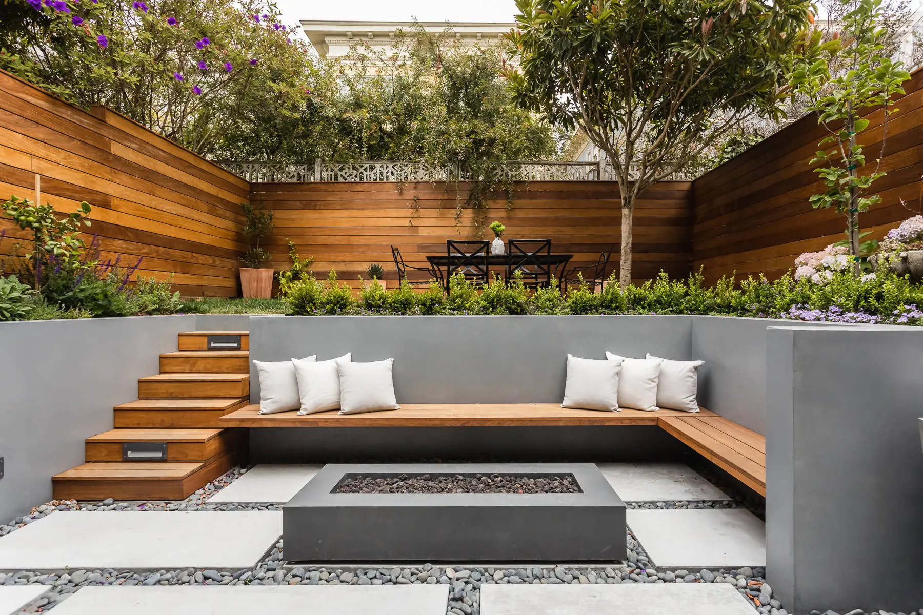 San Diego backyard hardscaping with paver patio